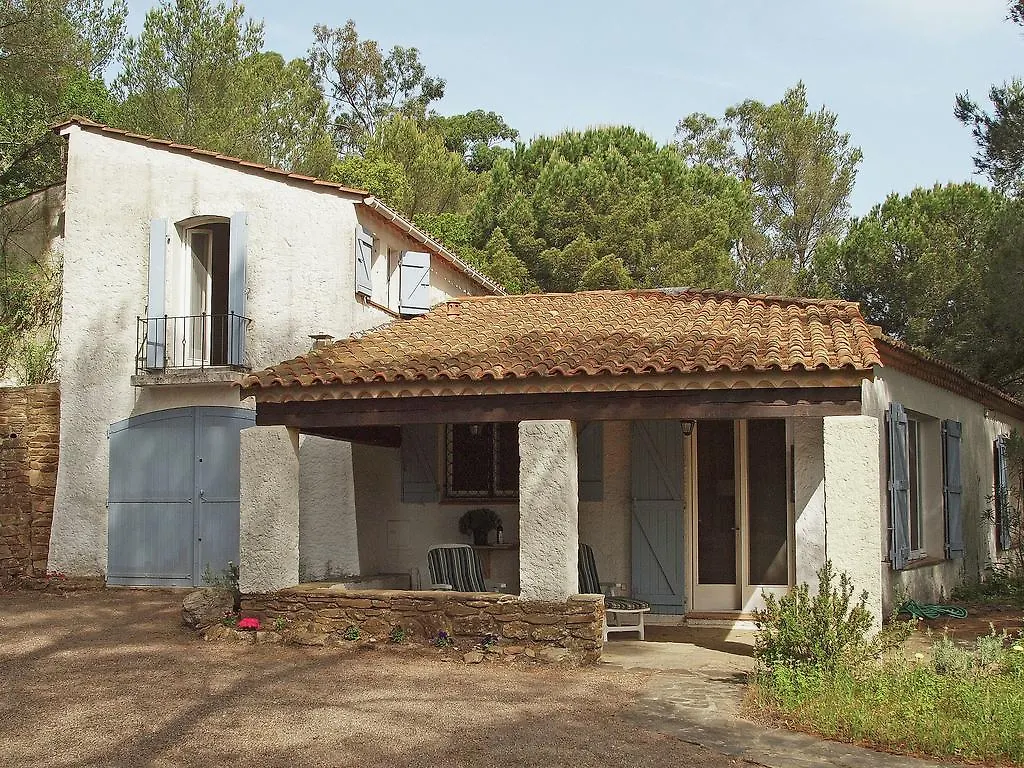 Spacious Villa Near Sea In Cavalaire Sur Mer