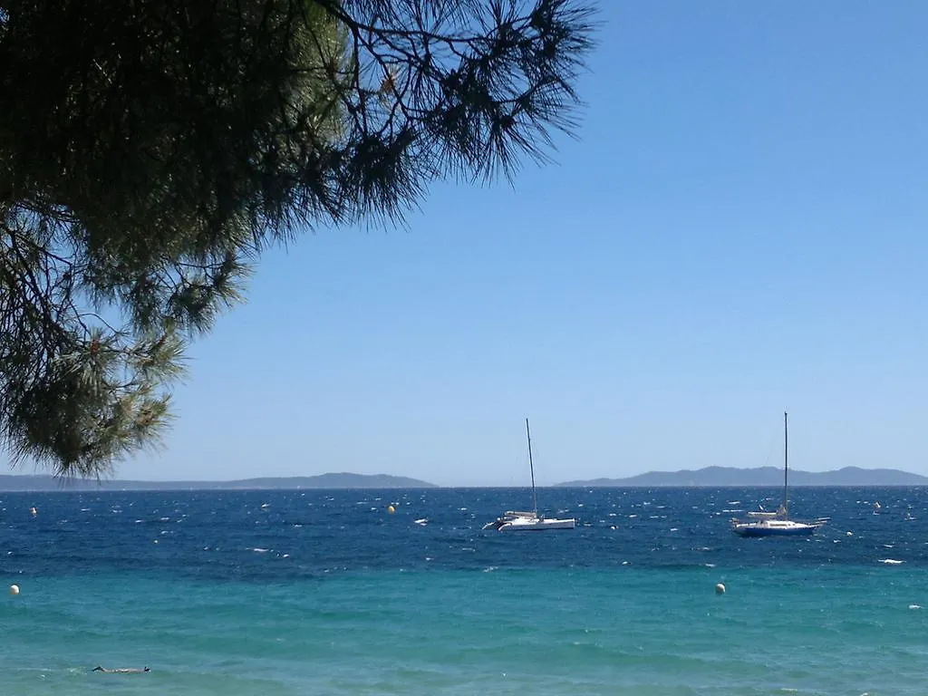 Spacious Villa Near Sea In Cavalaire Sur Mer  Cavalaire-sur-Mer